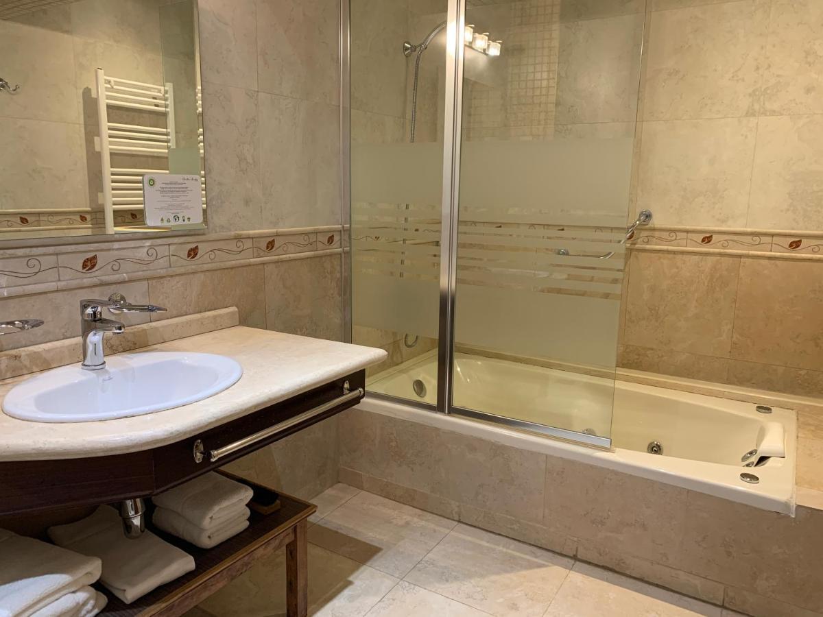 Chalten Suites Hotel El Chaltén Zewnętrze zdjęcie