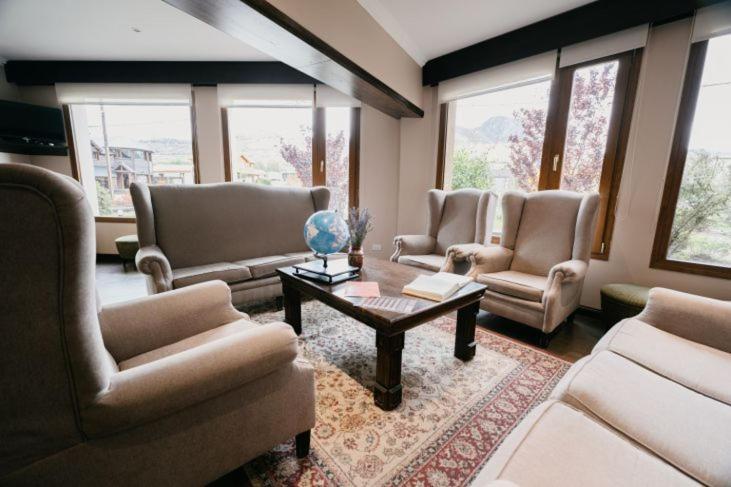 Chalten Suites Hotel El Chaltén Zewnętrze zdjęcie