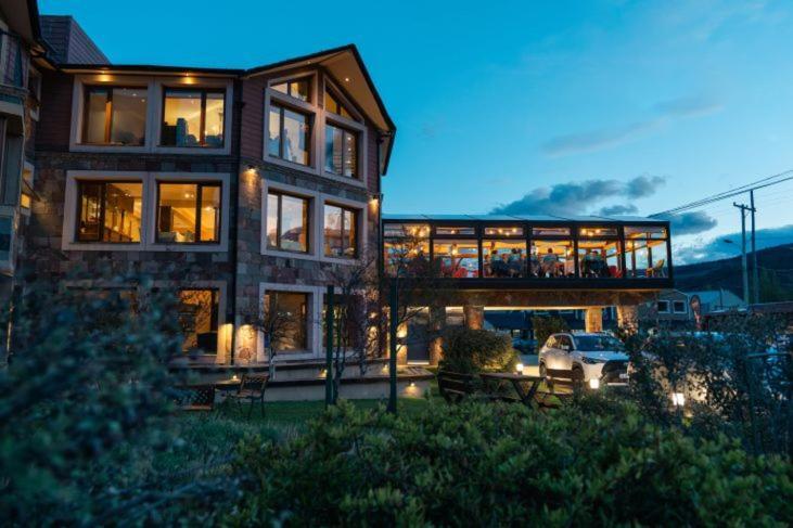 Chalten Suites Hotel El Chaltén Zewnętrze zdjęcie