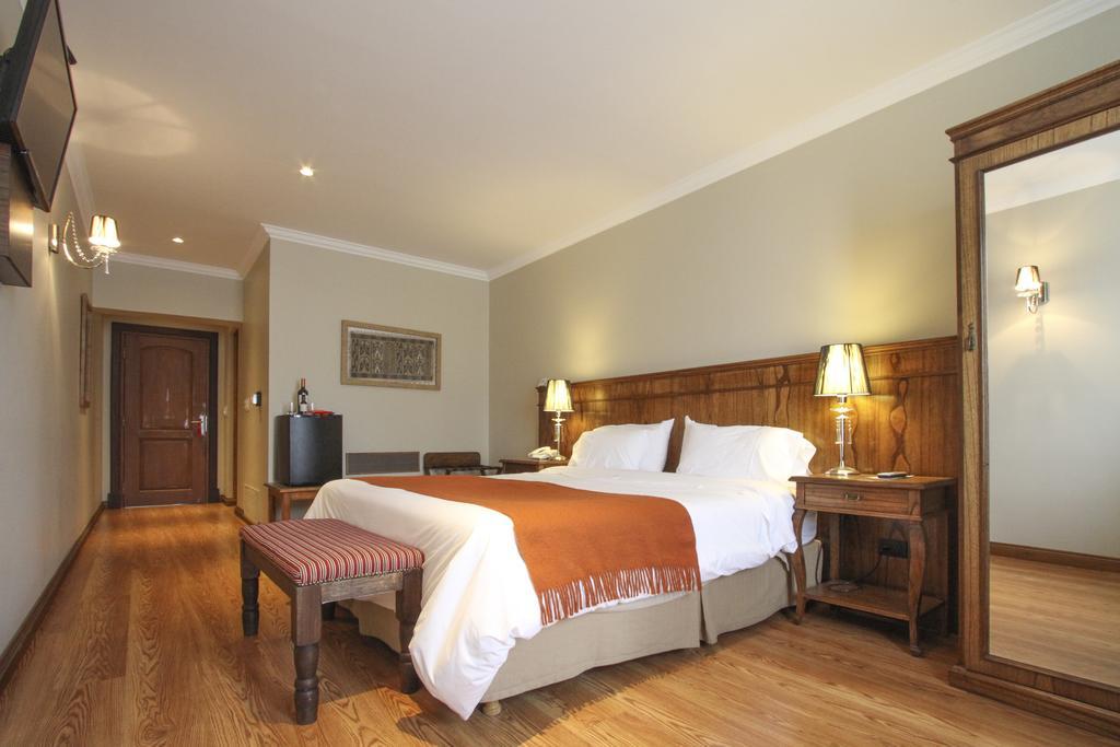 Chalten Suites Hotel El Chaltén Zewnętrze zdjęcie