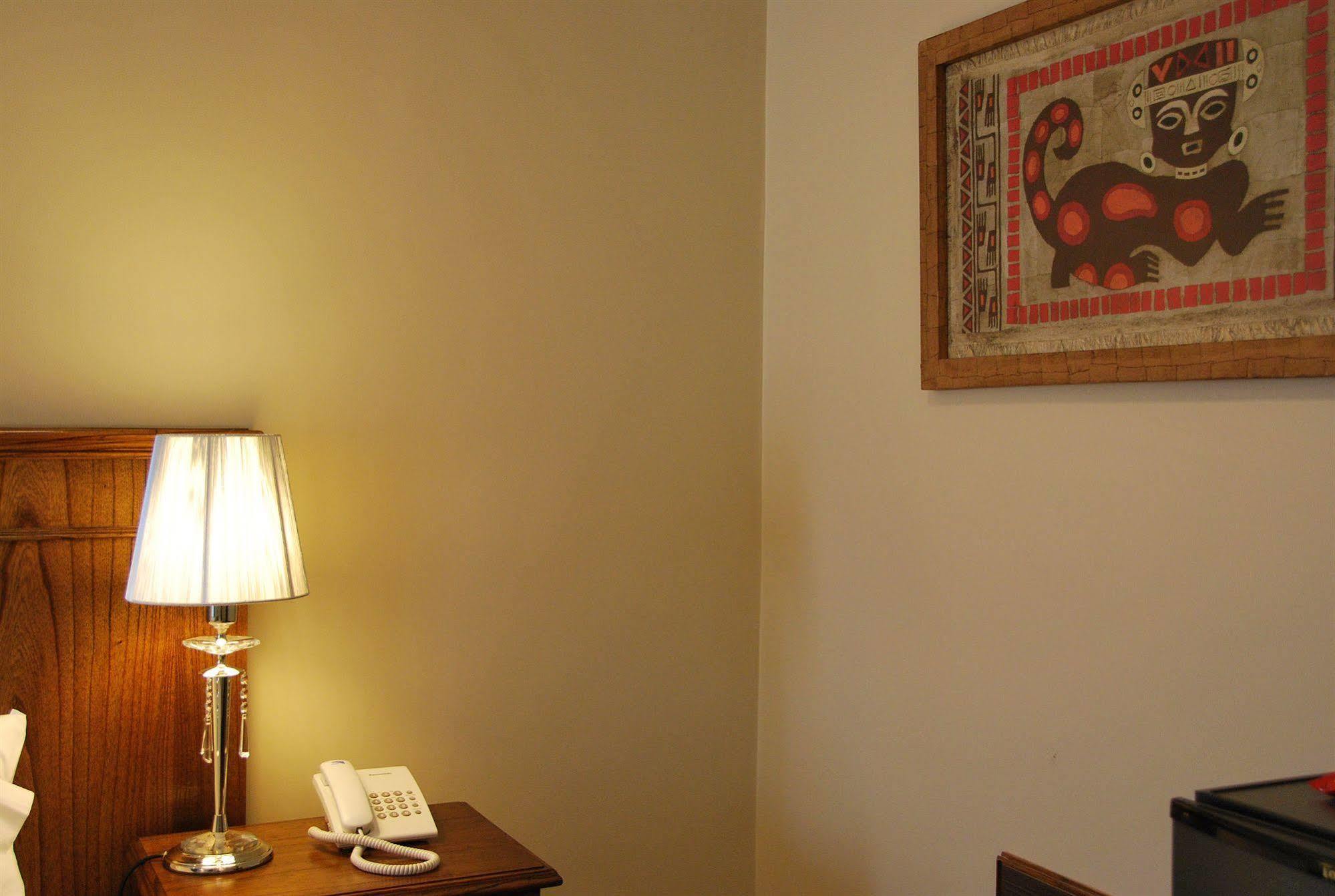 Chalten Suites Hotel El Chaltén Zewnętrze zdjęcie