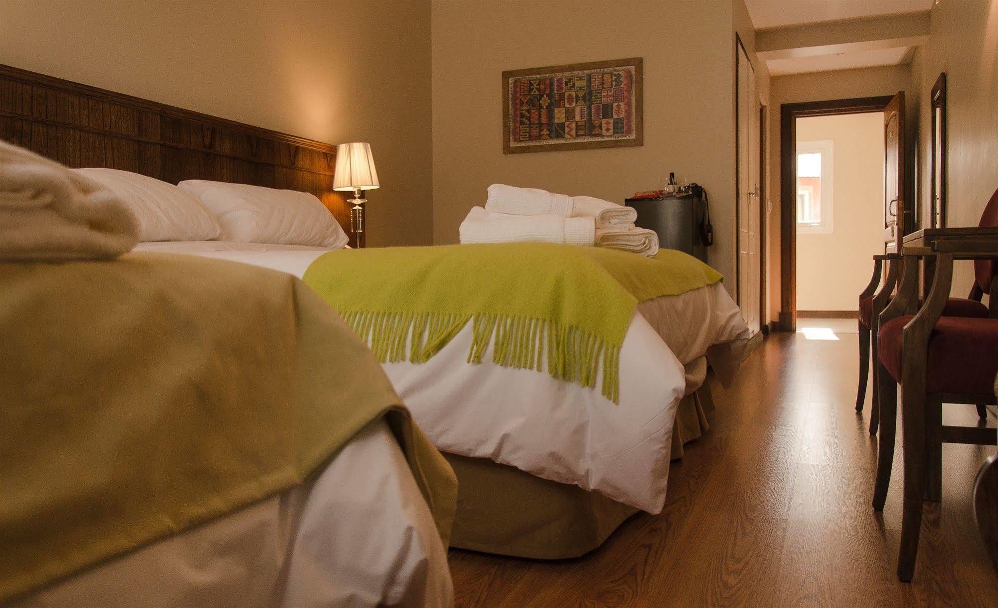 Chalten Suites Hotel El Chaltén Zewnętrze zdjęcie
